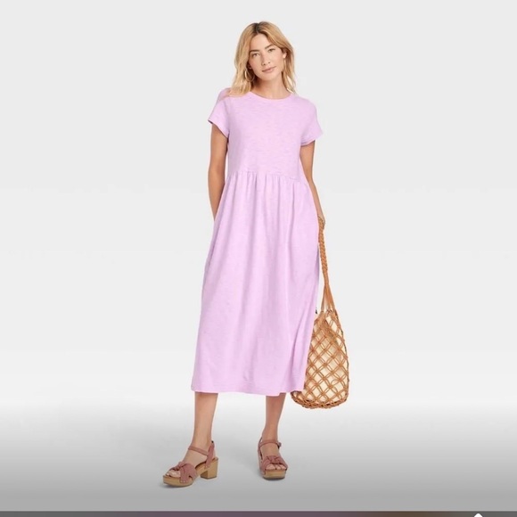 Universal Thread Dresses & Skirts - Universal Thread Light Purple Midi Dress